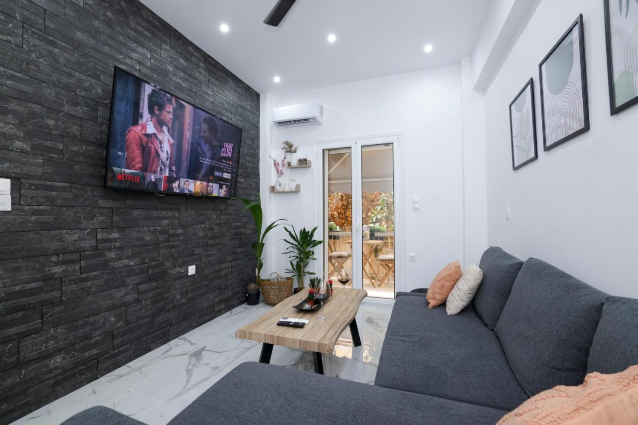 Apollo 2 Bd Jacuzzi Suite Atena Exterior foto