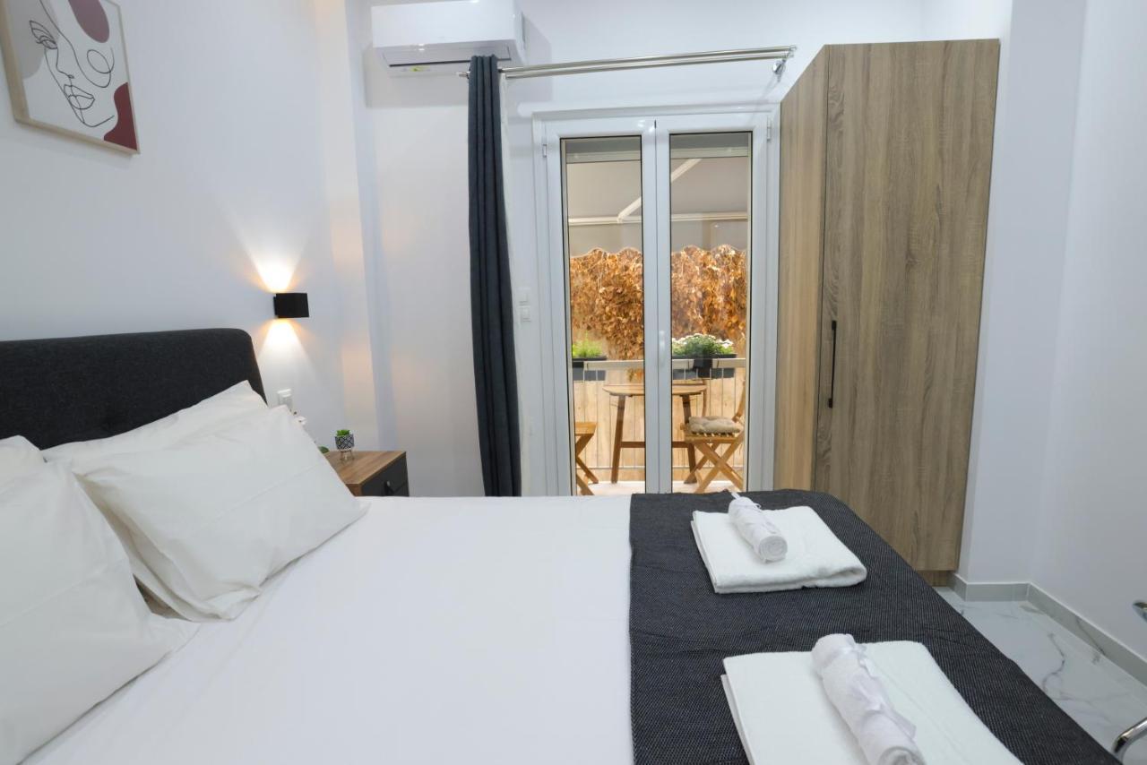Apollo 2 Bd Jacuzzi Suite Atena Exterior foto